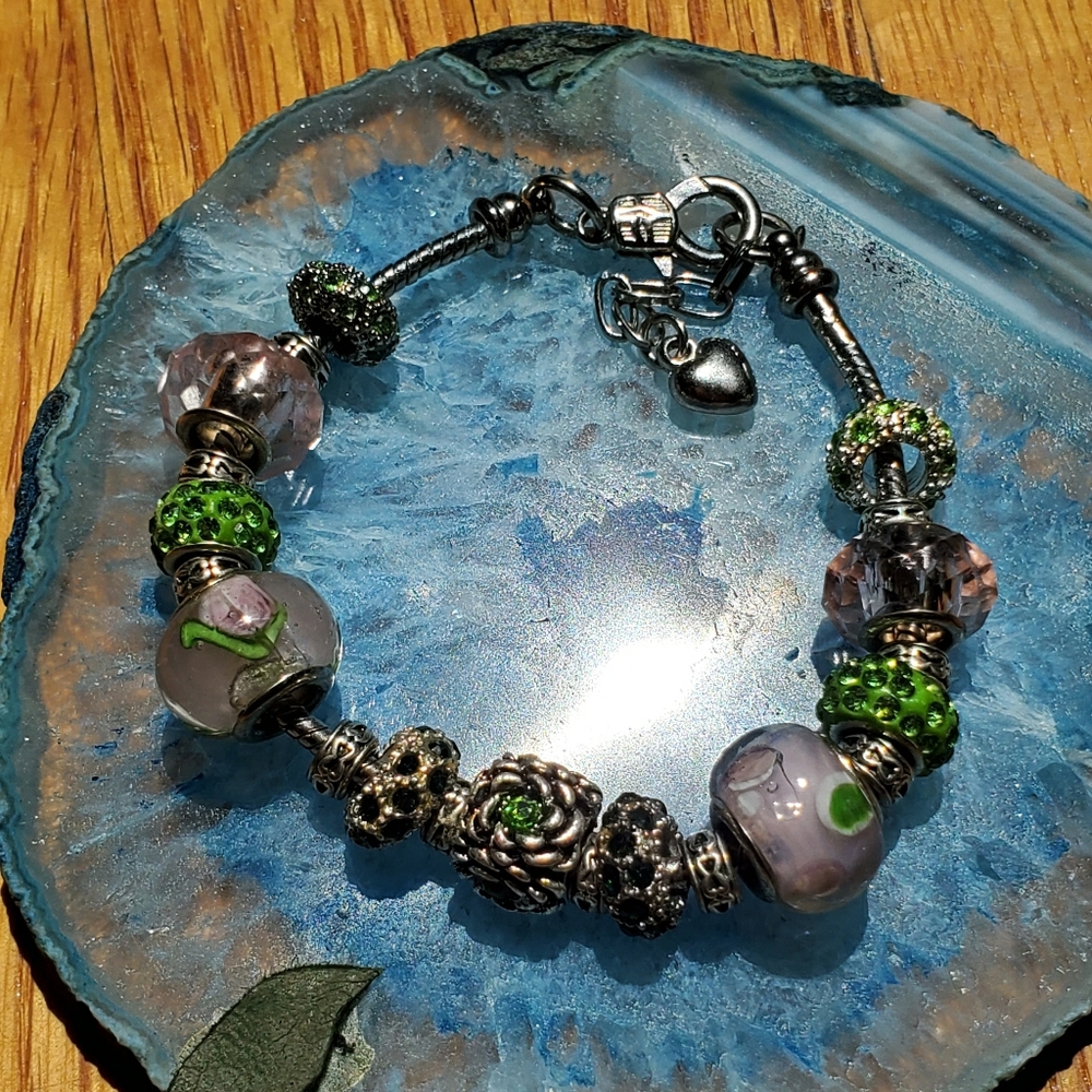 Charm bracelet